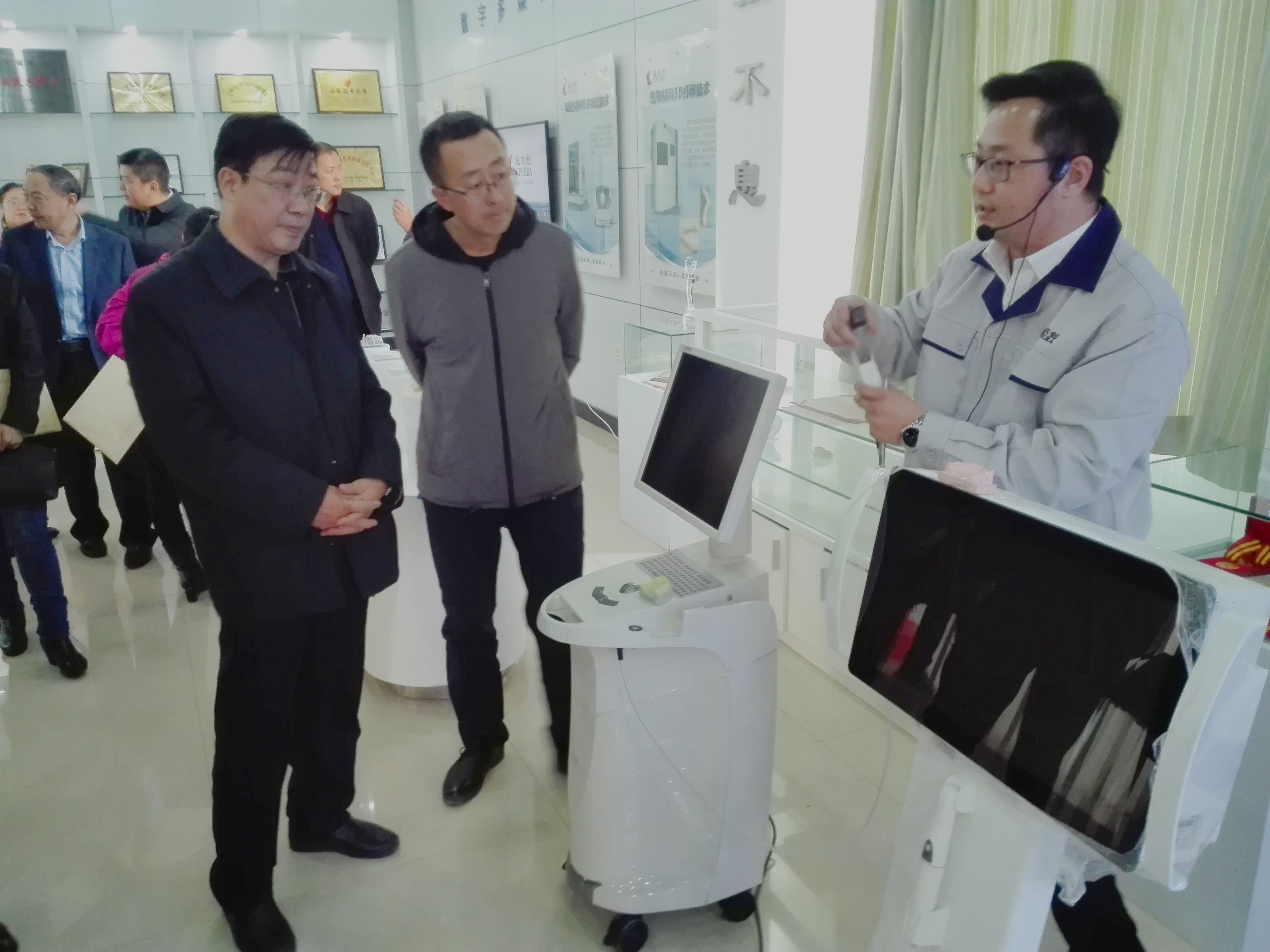 龚振福活动
