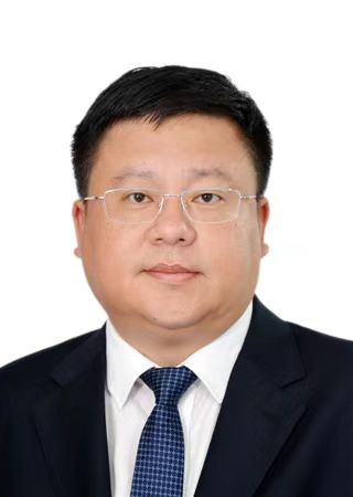 杜平